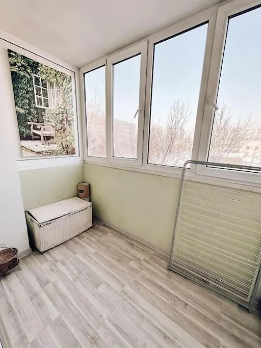 Lägenhet Sunny Home Alma-Ata Kazakstan
